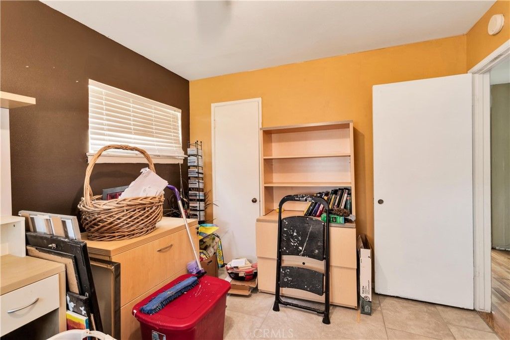listing image 130720670839475414505