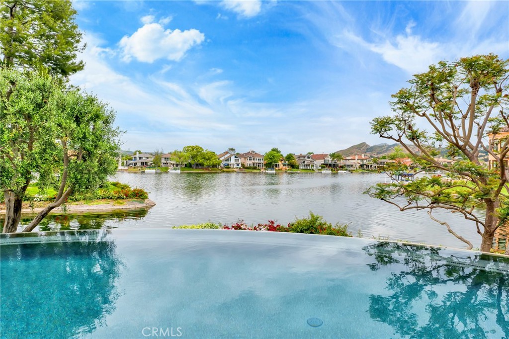 The Shore/South Shore (719) - Residential