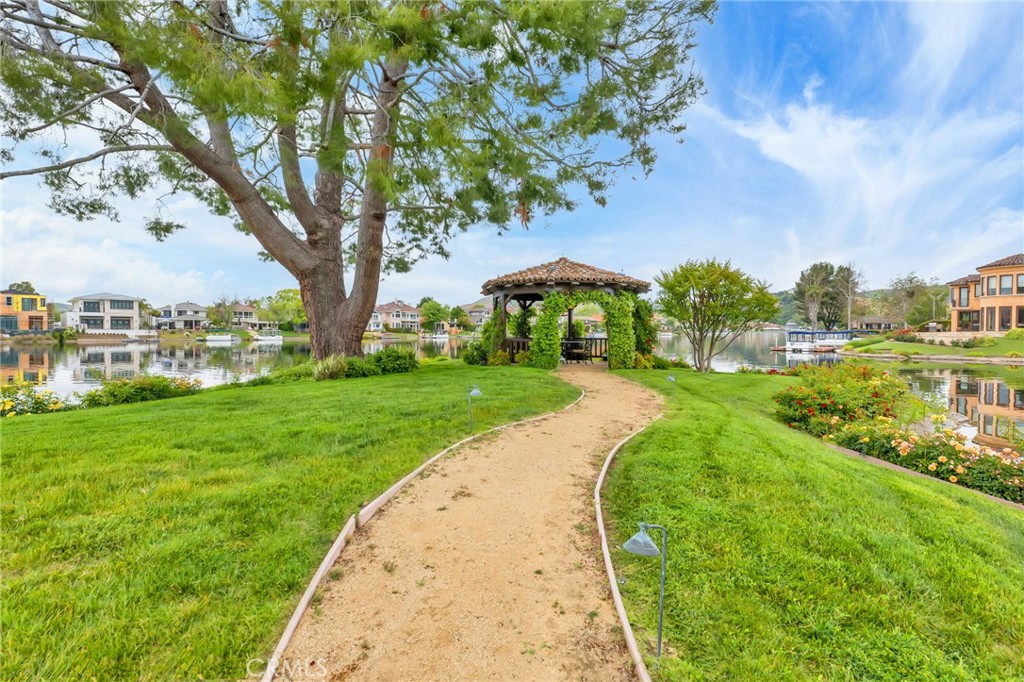 The Shore/South Shore (719) - Residential