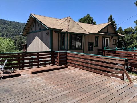 A home in Crestline