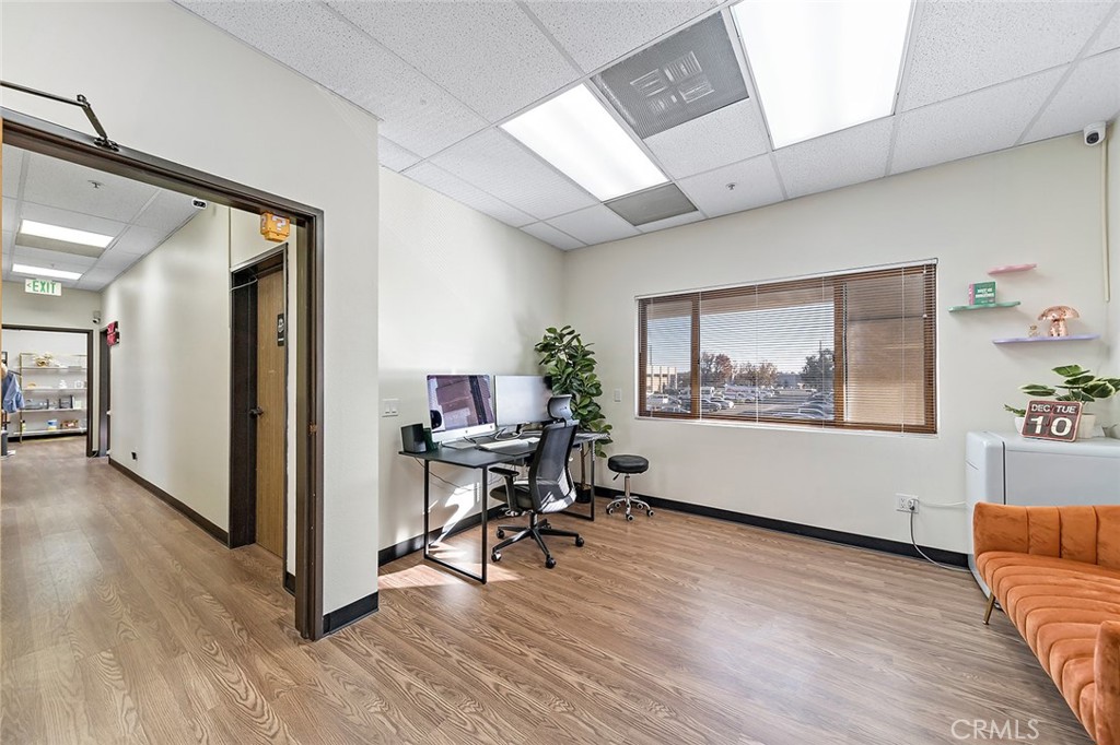 2475 E Orangethorpe Ave