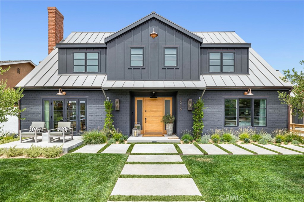 1215 Highland Drive