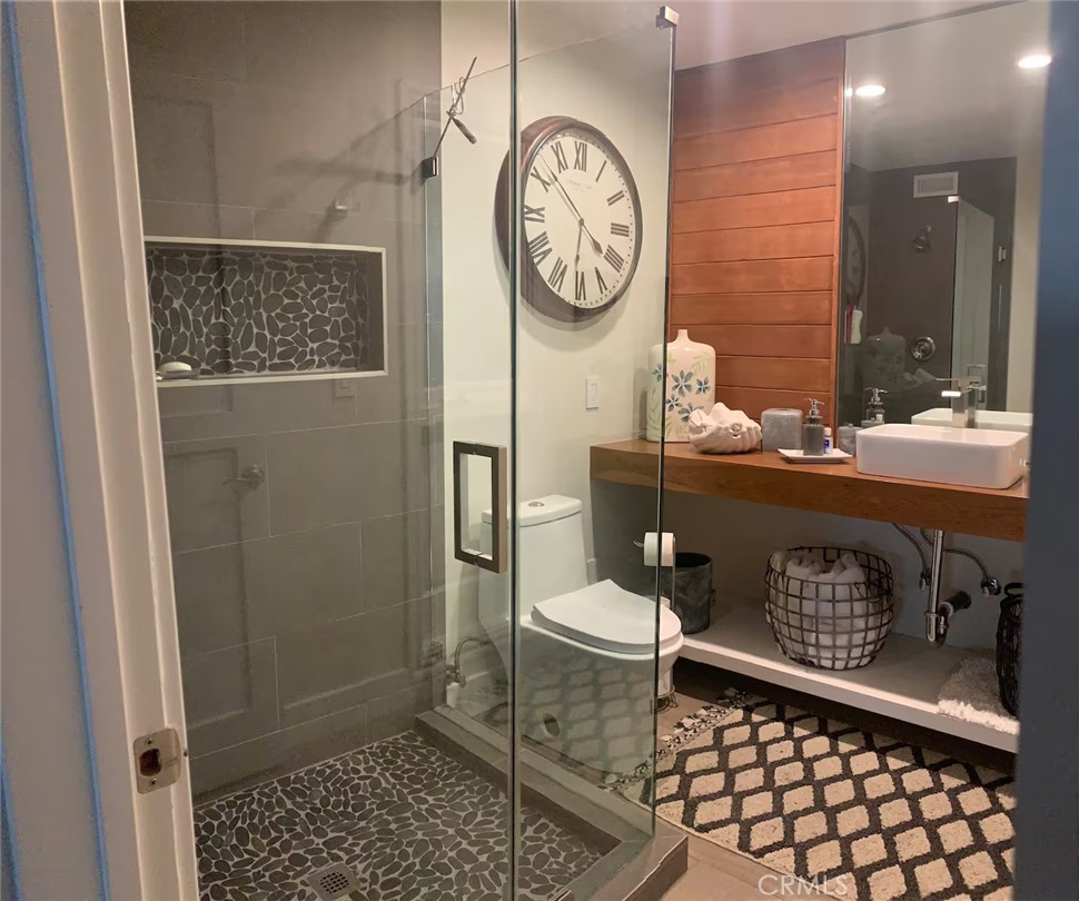 Harbor Estates (HE) - Residential Lease