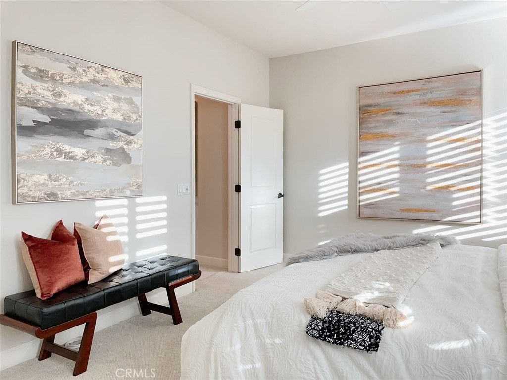 listing image 130725453505778929000