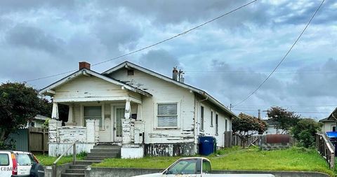 A home in Fort Bragg