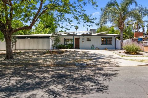 A home in Reseda