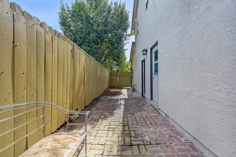 listing image 40