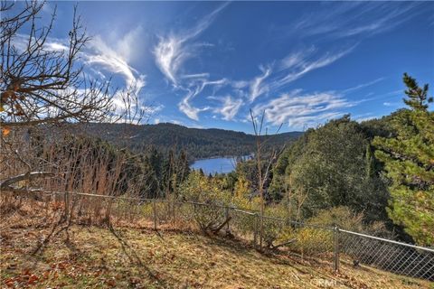 A home in Crestline