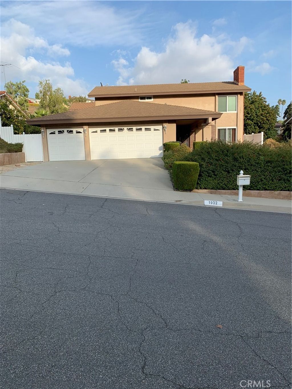 listing image 130724266473537670893