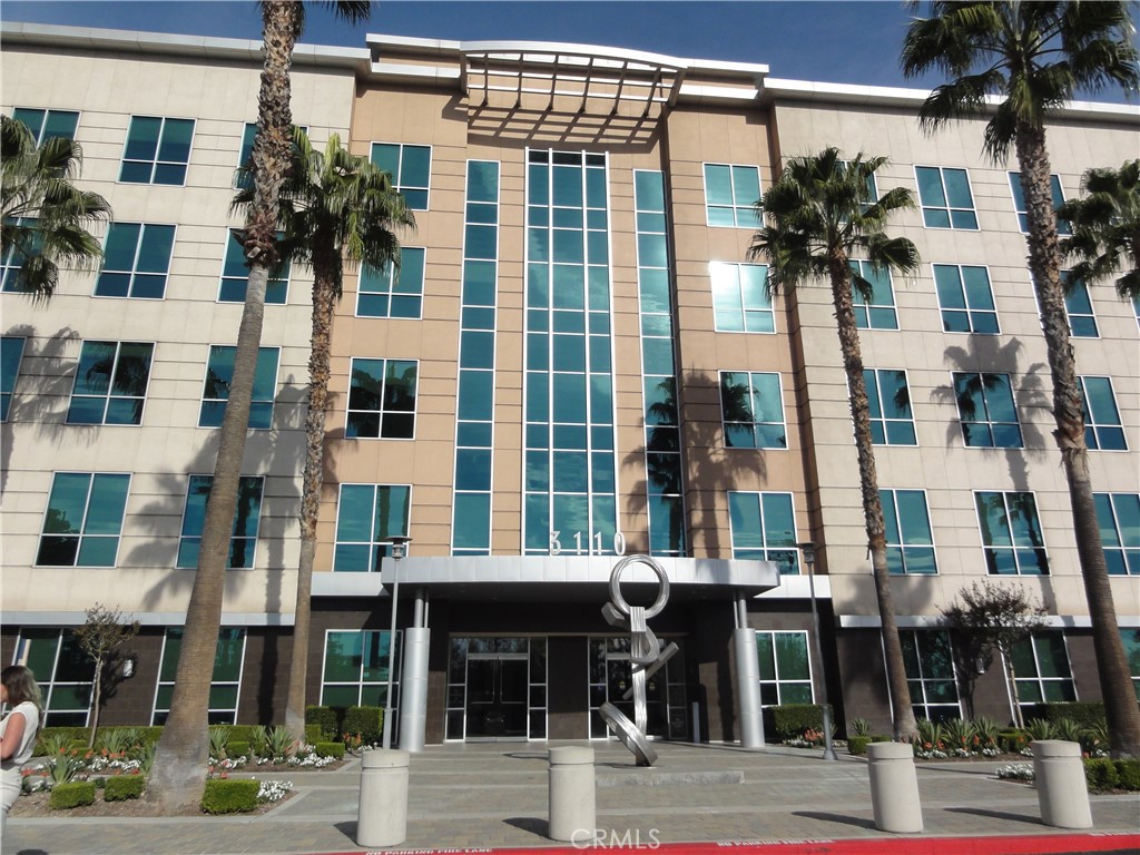 • Class A office campus built in 2005 & 2007
• West of I-15 & visible from I-10 freeway & close proximity to the Ontario International Airport, Ontario Mills, & retail amenities
• 4/1,000 Parking onsite
• Full service gross leases
• Professionally managed & maintained
• Suite 300 includes reception area, 6 offices, conference room with double glass doors and wall, large bullpen and storage/IT room. Prime elevator lobby suite with amazing view.