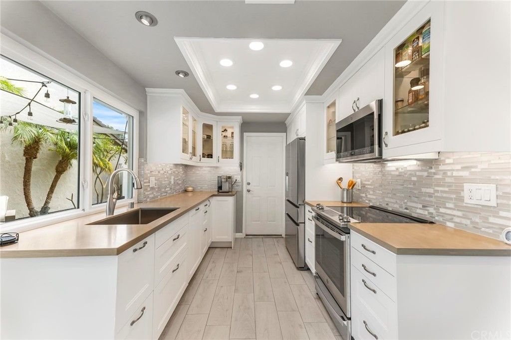 listing image 130725769180605417589