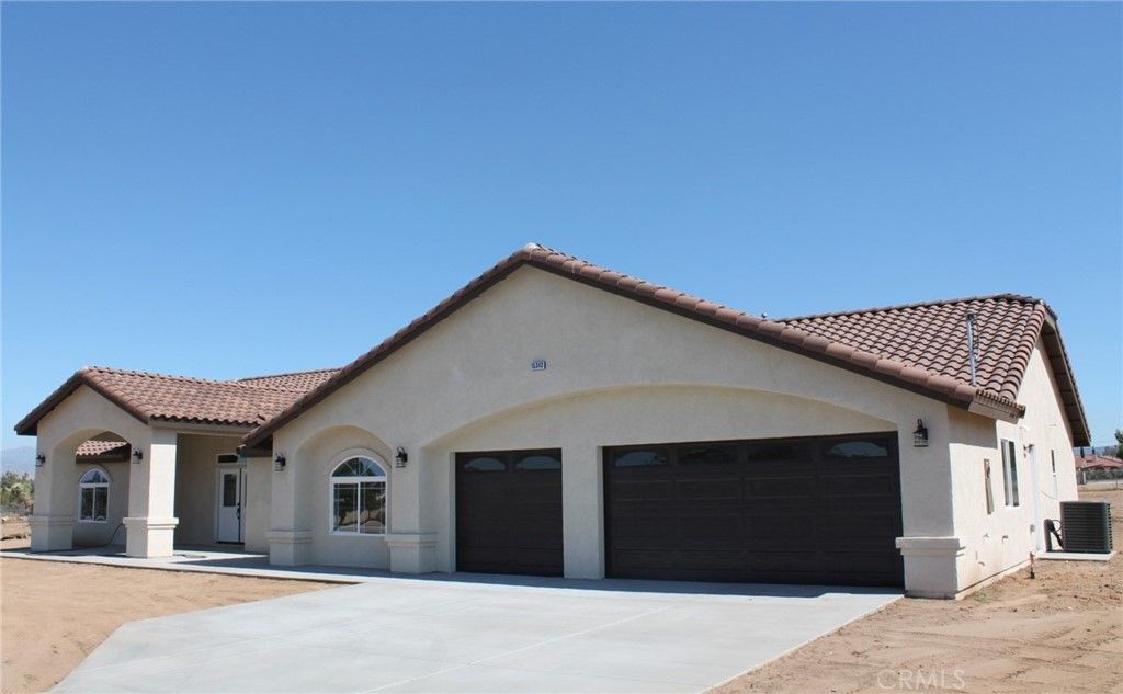 listing image 130724348231504317507