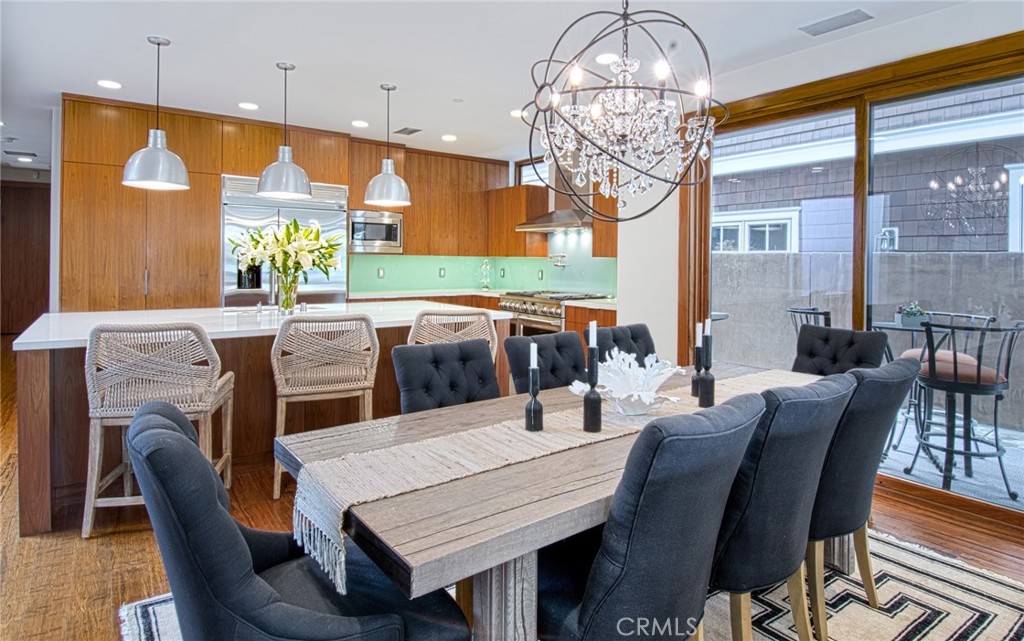 Corona del Mar North of PCH (CNHW) - Residential