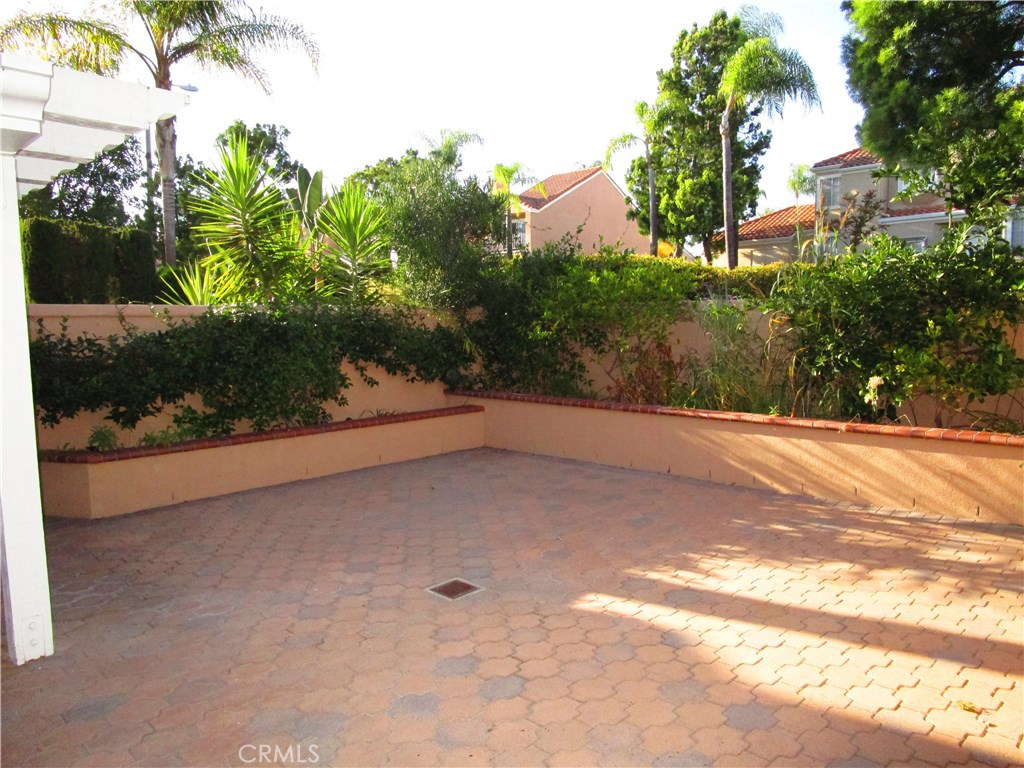 Altisse (ALT) - Residential Lease