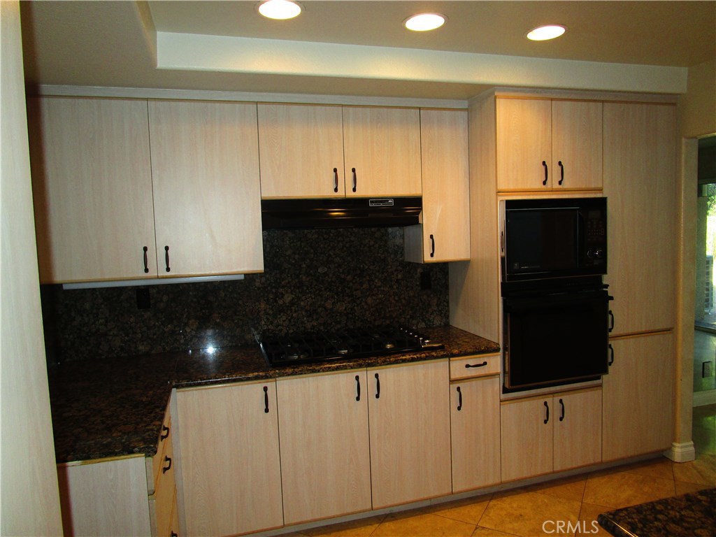 Altisse (ALT) - Residential Lease