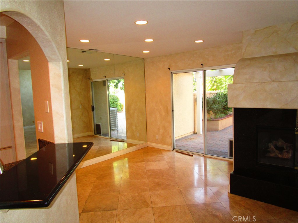 Altisse (ALT) - Residential Lease