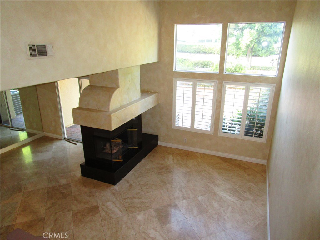 Altisse (ALT) - Residential Lease