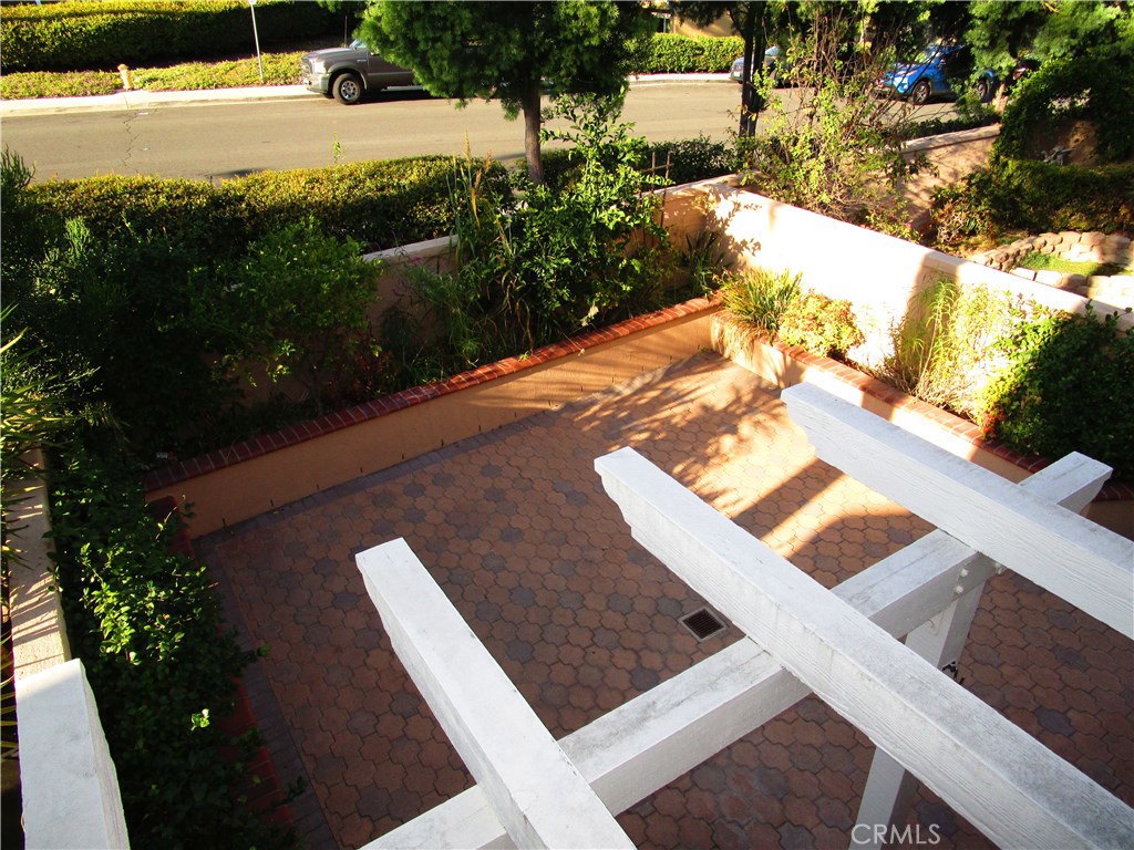 Altisse (ALT) - Residential Lease