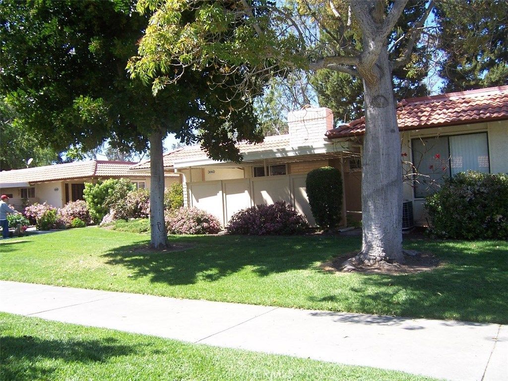listing image 130720822220894913423