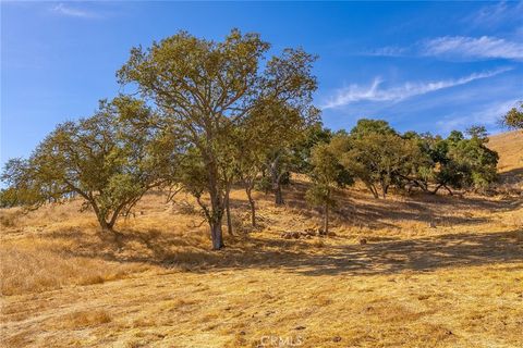 Tiny photo for 0 E Hwy 41, Templeton, CA 93465 (MLS # HD23206785)