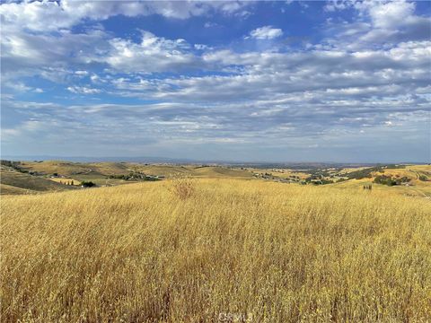 Tiny photo for 0 E Hwy 41, Templeton, CA 93465 (MLS # HD23206785)