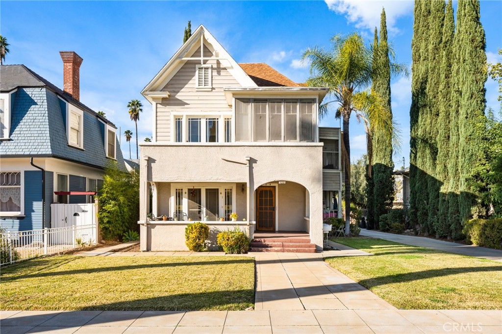 Charming five-unit apartment building in the highly desirable South Redlands area, offering an excellent investment opportunity with strong cash flow and low expenses. This fully-occupied property features a versatile mix of units, including one spacious 2-bedroom, 2-bathroom unit, two comfortable 1-bedroom, 1-bathroom units, and two cozy studio apartments. Each unit is separately metered for electricity and gas, enhancing efficiency for both owners and tenants. The property exudes curb appeal, with a manicured green lawn out front that creates an inviting atmosphere for residents and visitors alike. Inside, each unit enjoys a combination of tile, vinyl, and/or real hardwood flooring. Additionally, an array of private balconies and patios provide residents with peaceful outdoor spaces to enjoy. Situated within walking distance of downtown Redlands, tenants can easily access a variety of shopping, dining, and entertainment options, all just steps away. The prime location, steady occupancy, and diverse unit mix make this property a rare find and a smart addition to any investor's portfolio. Don’t miss out on this exceptional opportunity- schedule a viewing today!