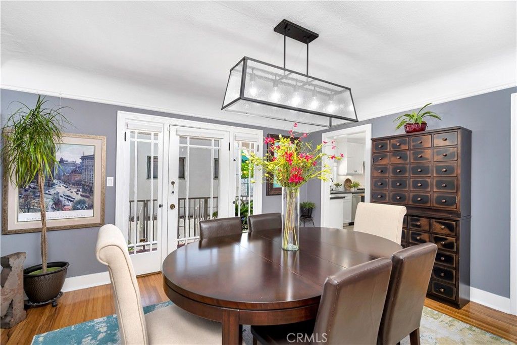 listing image 130729155331107431050