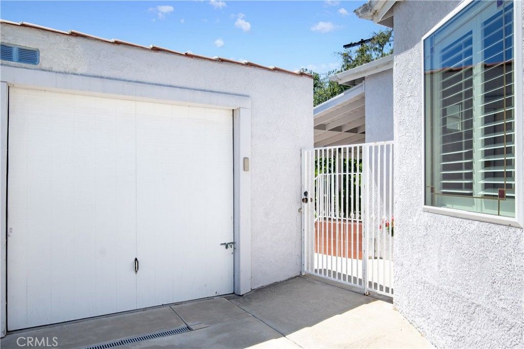 listing image 130722546272862952986