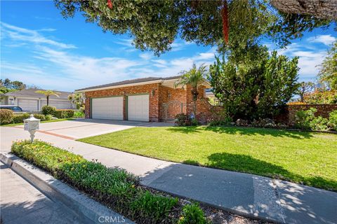 Photo of 30165 Avenida Celestial, Rancho Palos Verdes, CA 90275 (MLS # SB24092838)