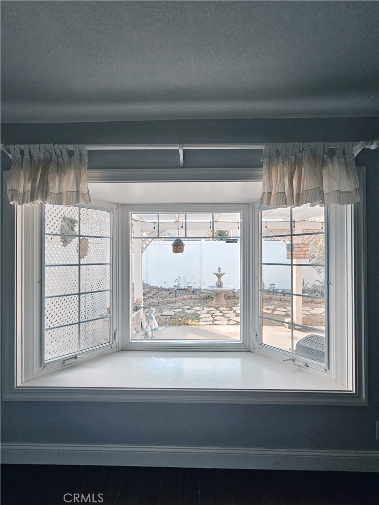 La Cuesta (LACU) - Residential Lease