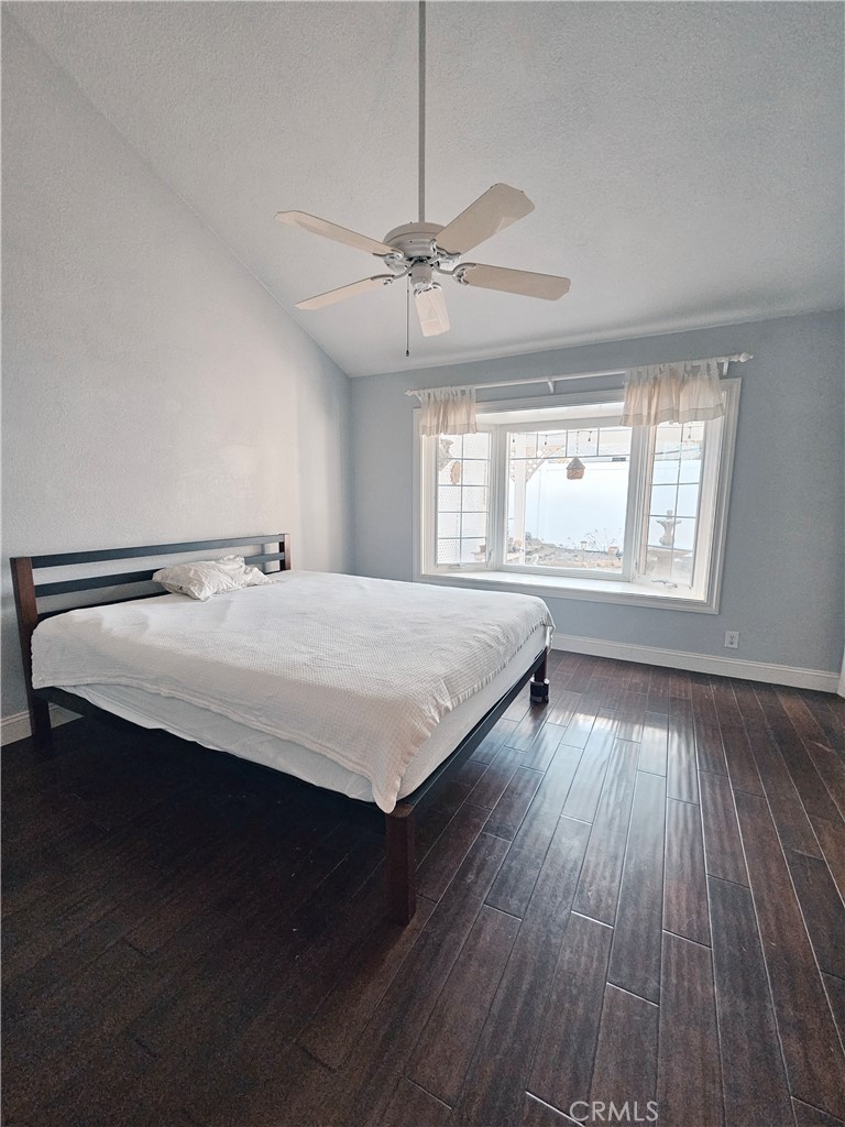 La Cuesta (LACU) - Residential Lease