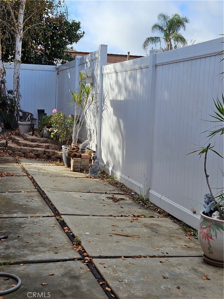 La Cuesta (LACU) - Residential Lease