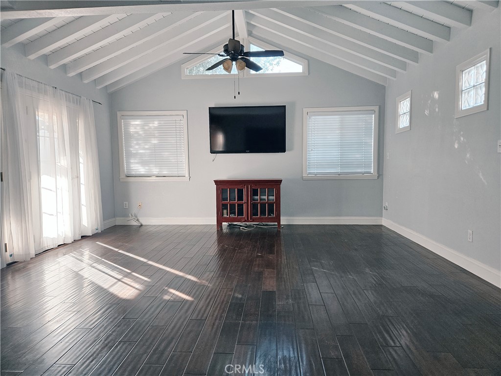 La Cuesta (LACU) - Residential Lease