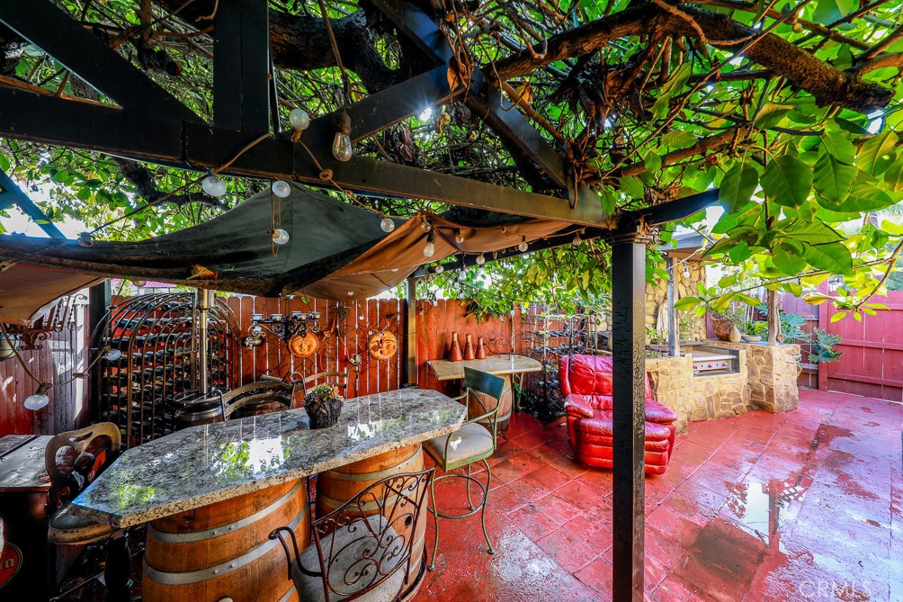 Photo 3 of 16 of 8616 Serapis Avenue house