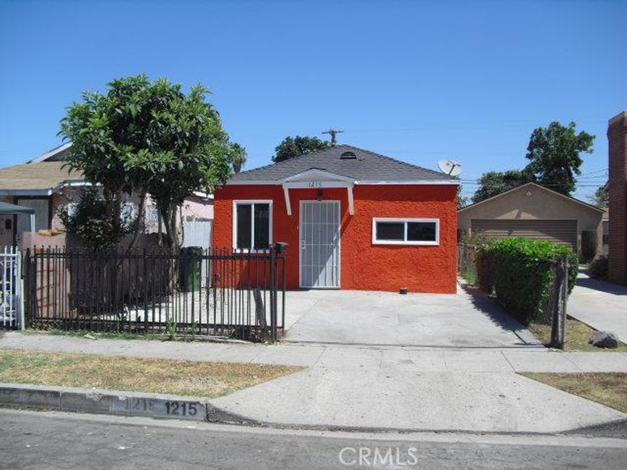 BEAUTIFULLY RENOVATED HOME, New Kitchen Cabinets, New Granite Counter Tops, New double Sink, New Windows,  Bright and Airy eat area and Living Room. Bedrooms all have New Carpet and New Door. House newly painted inside and out, Ready to move in.  FOR MORE INF. SEE AGENT REMARK