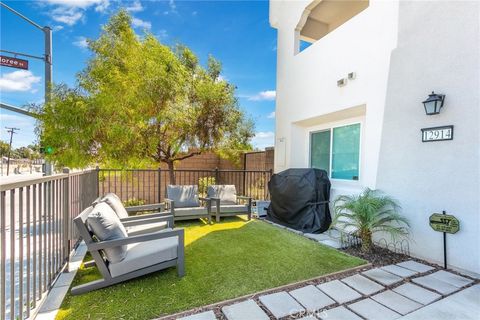 A home in La Mirada