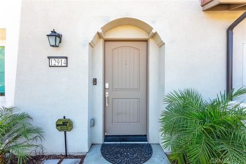 A home in La Mirada