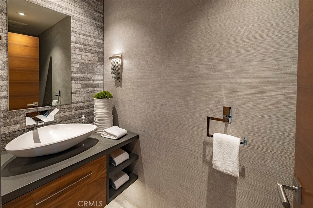 Balboa Peninsula Point (BLPP) - Residential