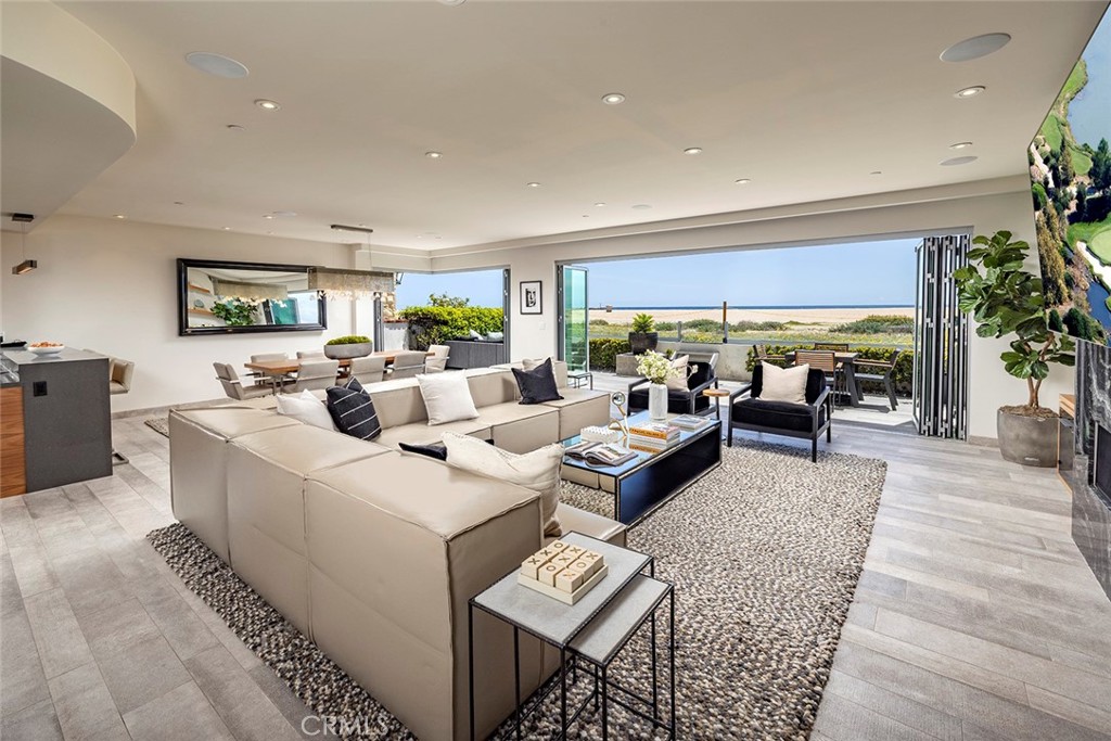 Balboa Peninsula Point (BLPP) - Residential