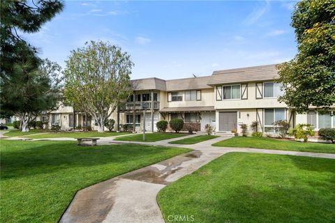 9866 via sonoma cypress ca 90630