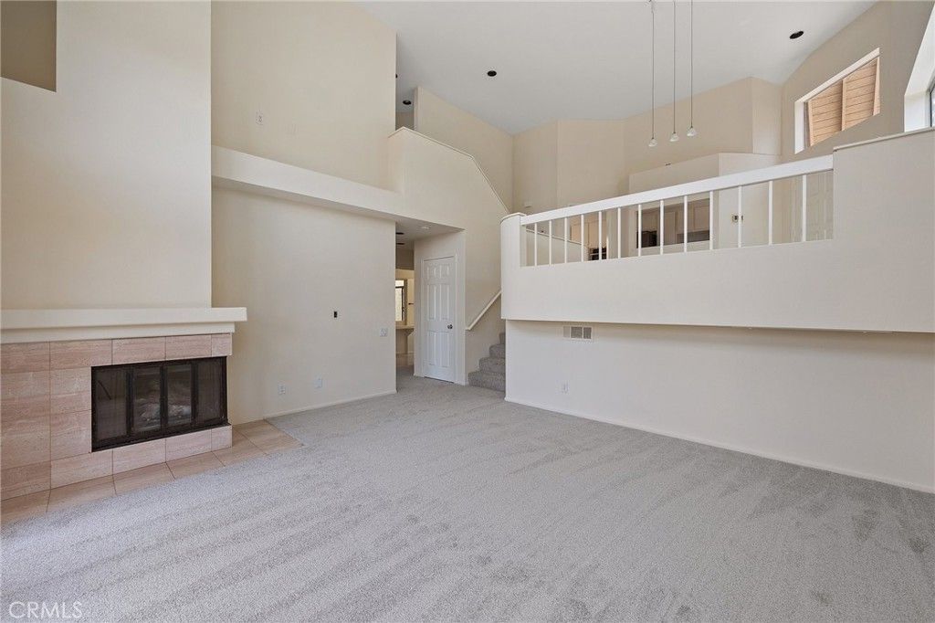 listing image 130727824838723205119