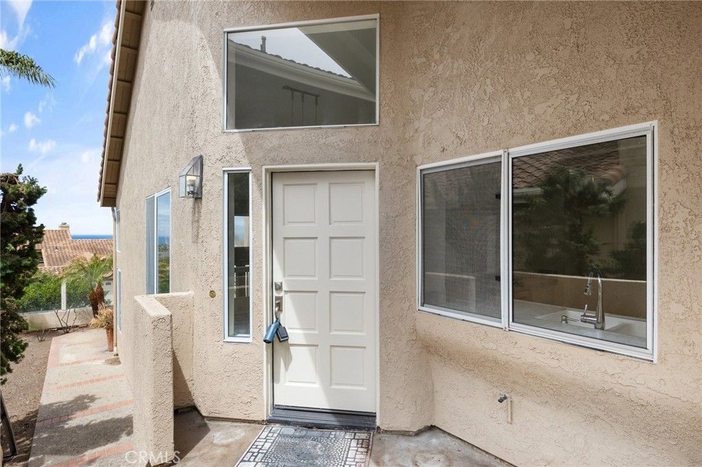 listing image 130724106251994723336