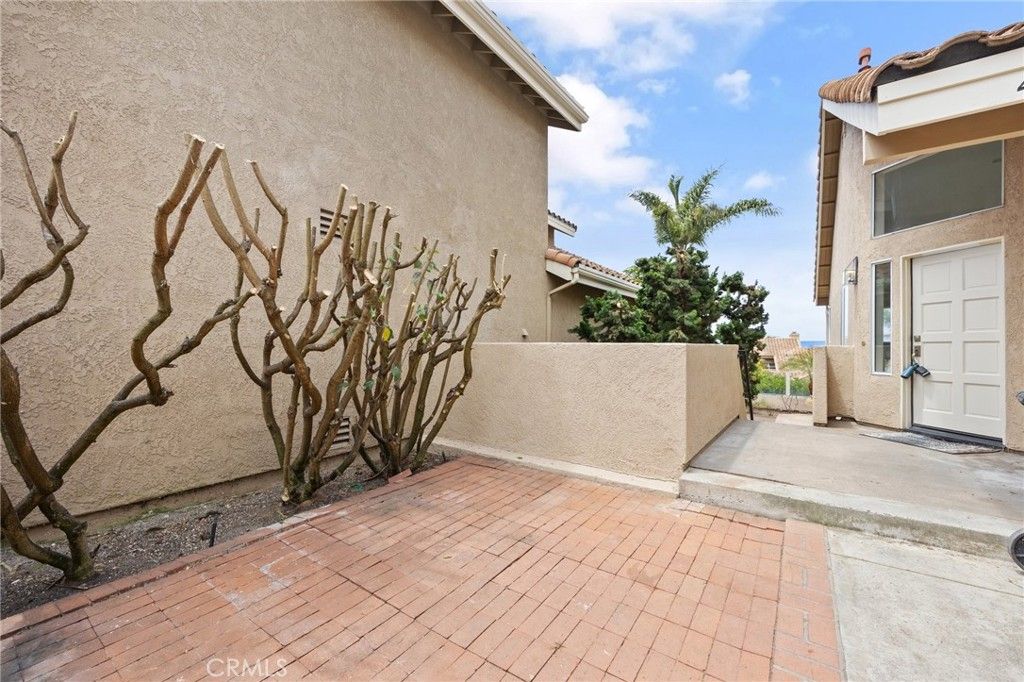 listing image 130728876509344096180
