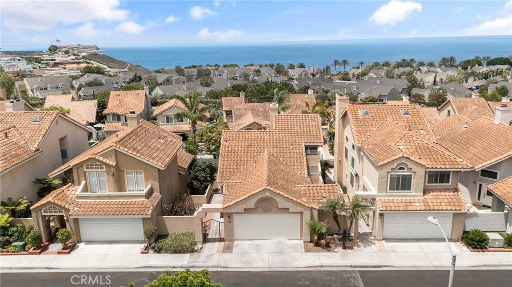 listing image 130728480425845707280
