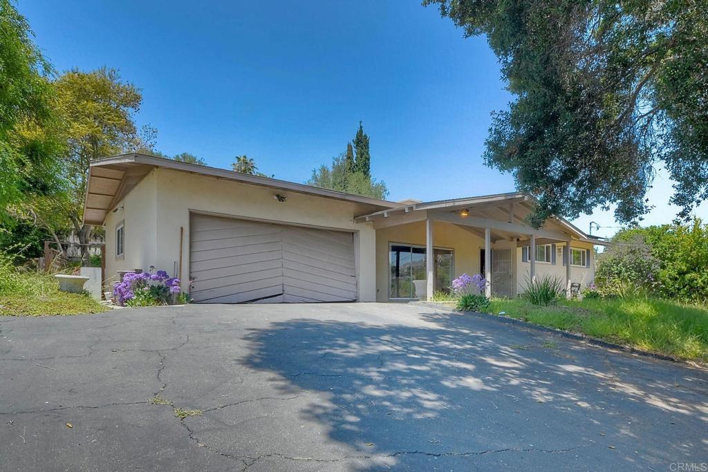 View Escondido, CA 92025 house