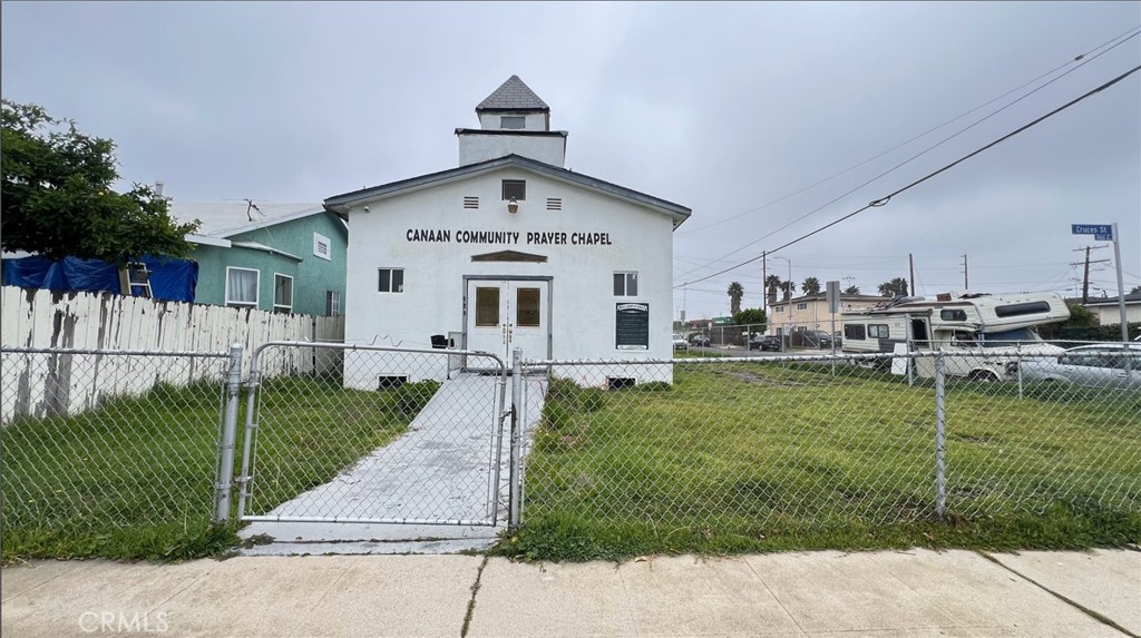 Church building. Amazing opportunity for a small to medium community congregation. Building is in need of some TLC. Please contact for more details