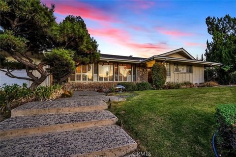 4614 La Subida Place Tarzana CA 91356