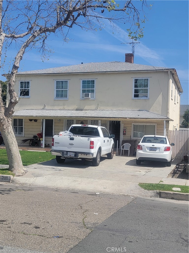 This property is a great four (4 unit) multifamily investment opportunity. The property has 3 units in the front house and 1 unit separate in the back house. The front downstairs unit 3/2 and the rear detached unit 2/1 both have upgraded kitchen with new counter tops and wooden cabinets (completed approx. 1 year ago on these two units). Additionally there are two 1/1 units located upstairs above the 3/2 unit. The exterior of the buildings could use some TLC and paint. There is a detached 2 car garage with alley access. Each unit has it own gas, water, and electric. All of the units appear to have been upgraded approximately in 2006 prior to current owner. All tenants have been there for years. This is a great investor opportunity. New price reduction!!!! Owner has done some recent upgrades to the property.