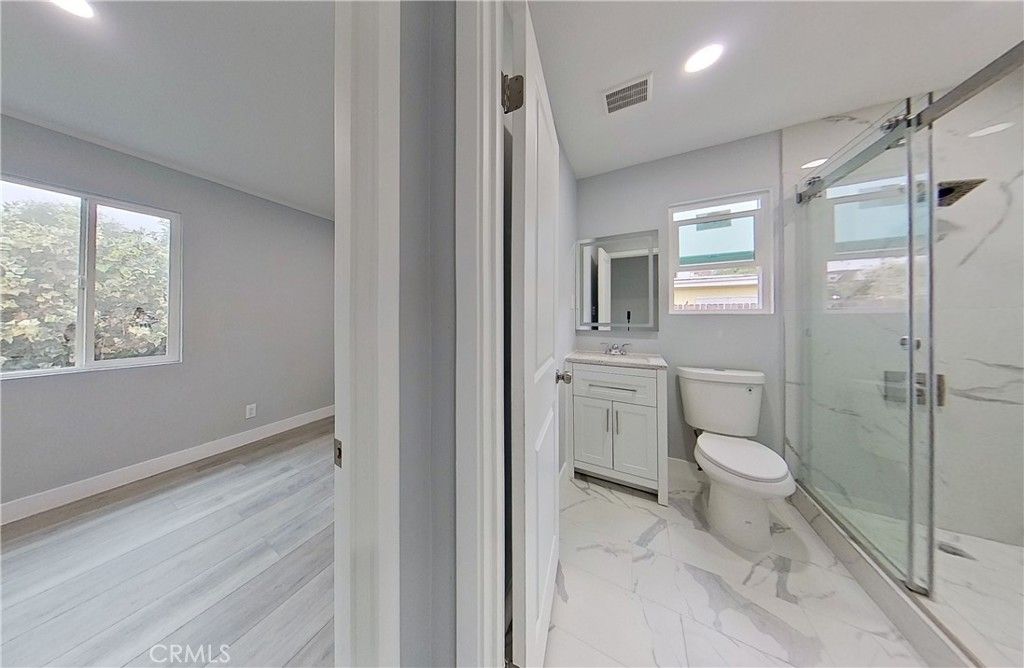 listing image 51