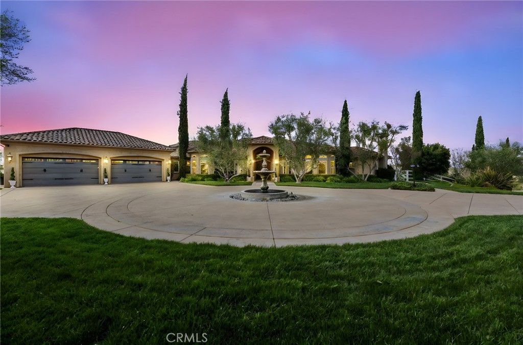 listing image 0